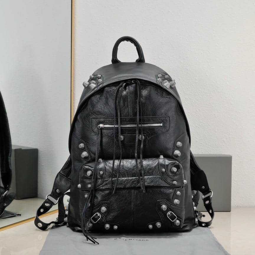 1 Backpack-17